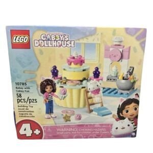 LEGO GABBY’S DOLLHOUSE: Bakey with Cakey Fun (10785) NEW Damaged Box